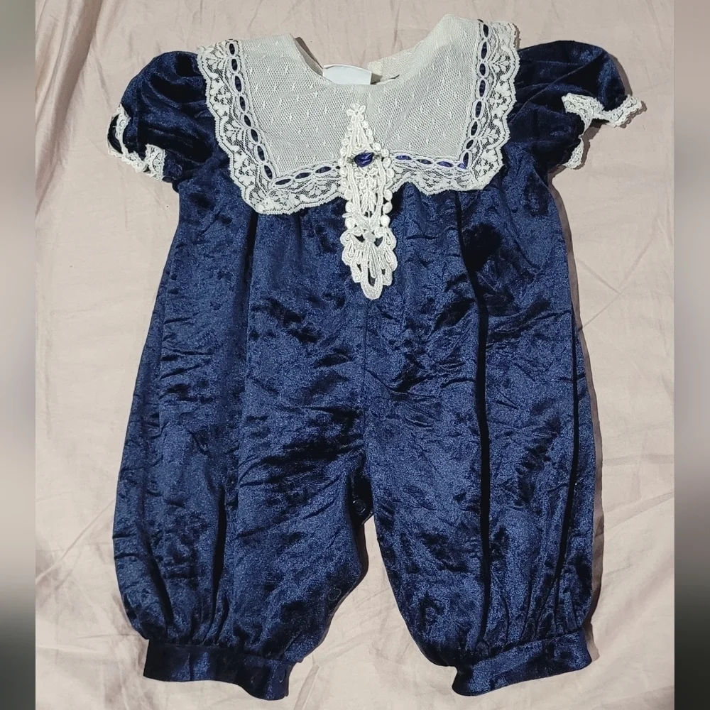 Beauti Edge Navy Velvet Lace Collar Baby Romper Size 3–6 Months